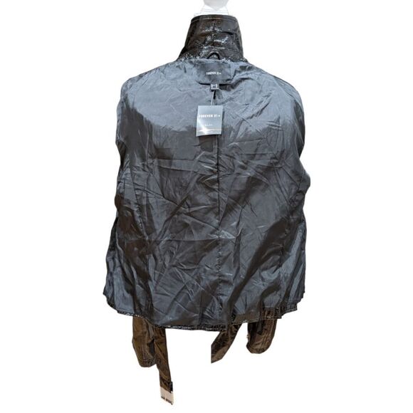 Forever 21 Plus Patent Leather Belted Motorcycle Jacket Size 3X NWT - Picture 9 of 11